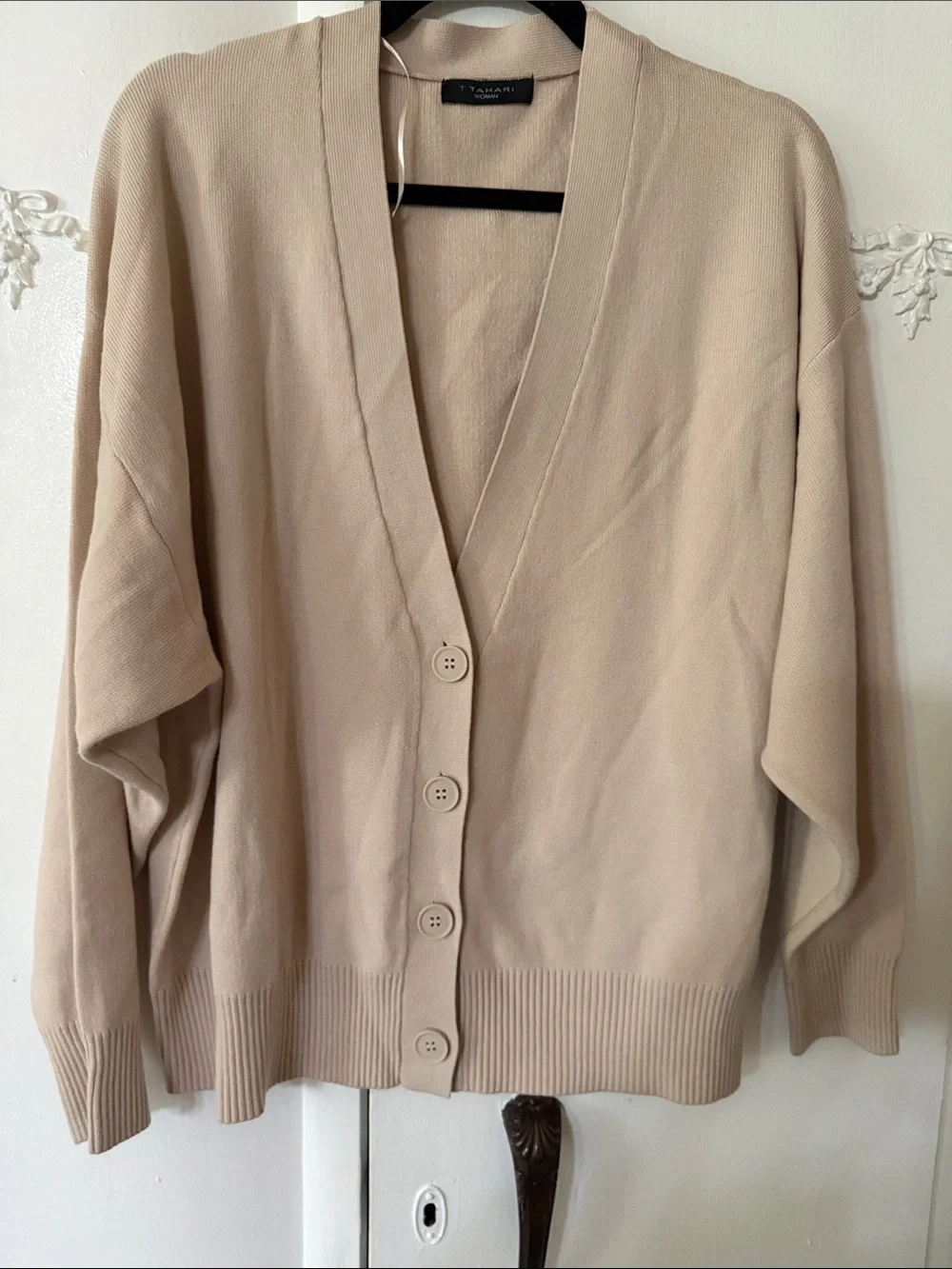 T Tahari Beige Button-Front V-Neck Cardigan